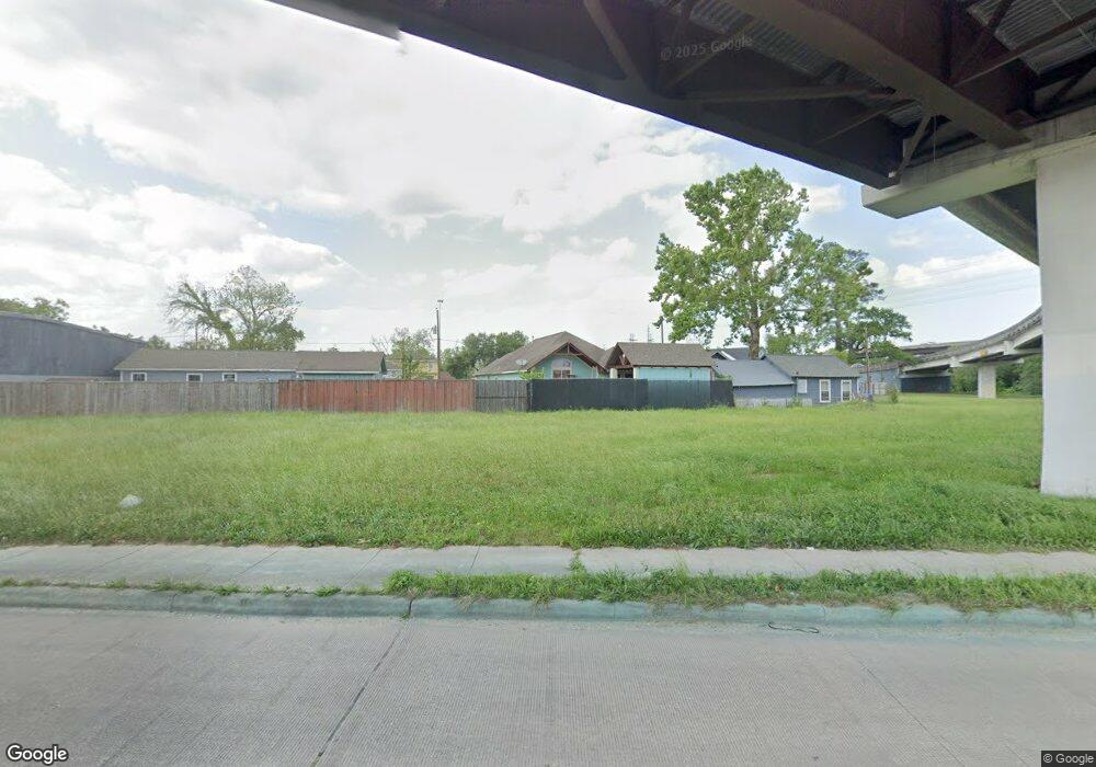 1416 Reid St, Houston, TX 77022 - photo 1