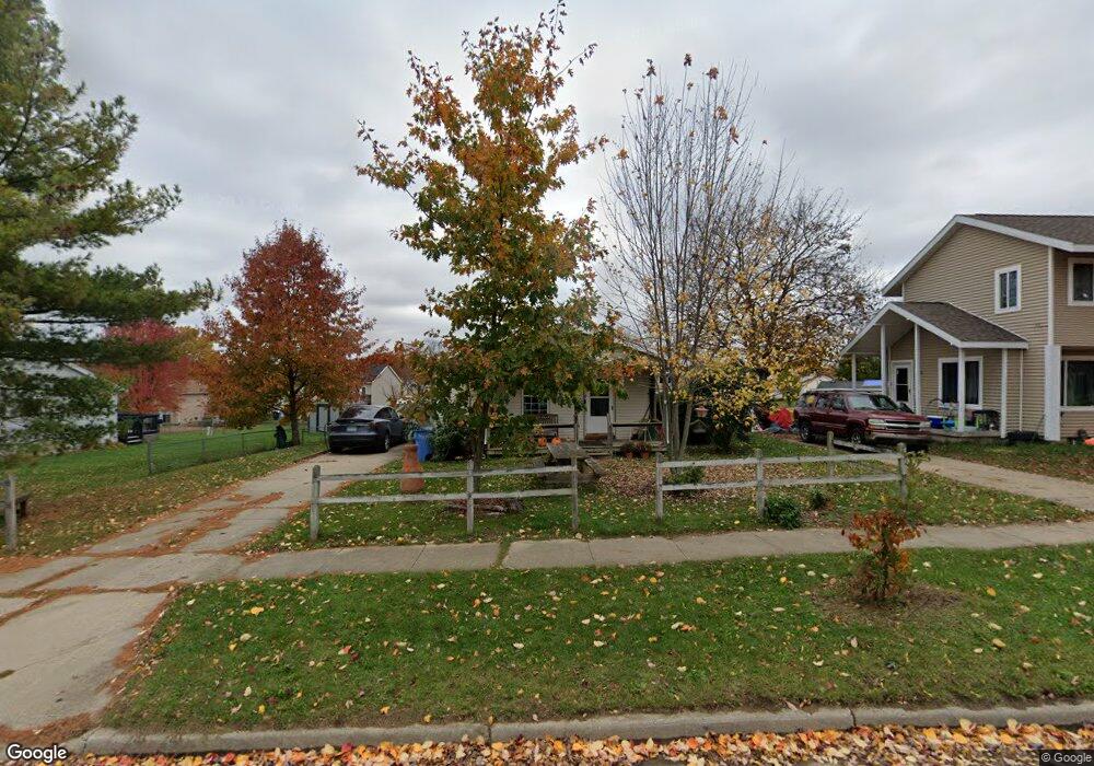 4254 Glenburne Blvd, Lansing, MI 48911 - photo 1