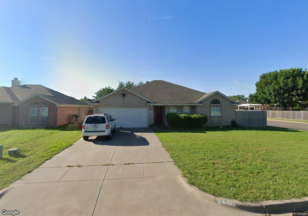 225 Preston Dr, Cleburne, TX 76033 - photo 1