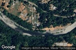 6 Maple Ave, Carlotta, CA 95528