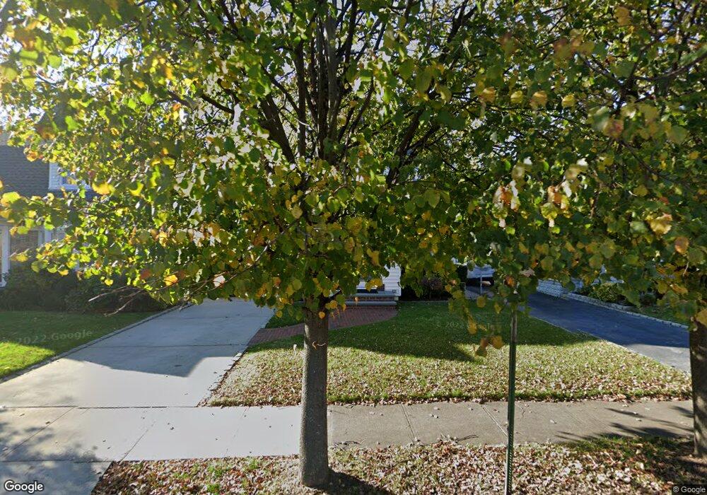 23 Blossom Heath Ave, Lynbrook, NY 11563 - photo 1