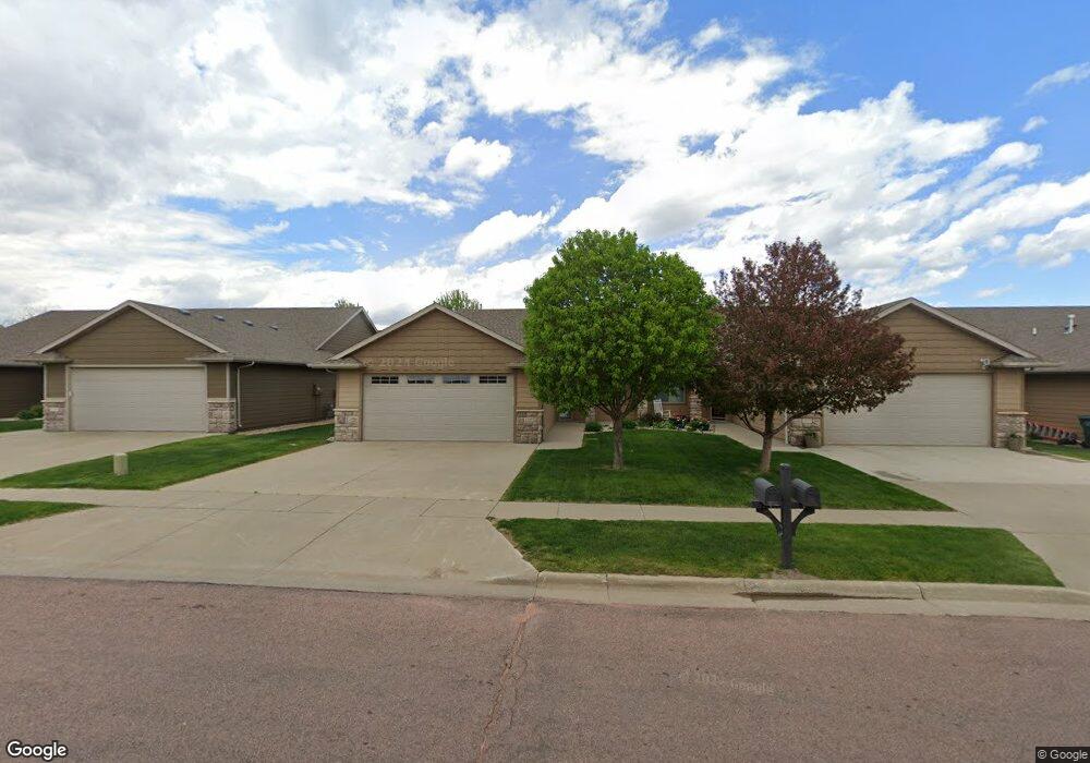 3508 E Woodsedge Ave, Sioux Falls, SD 57108 - photo 1