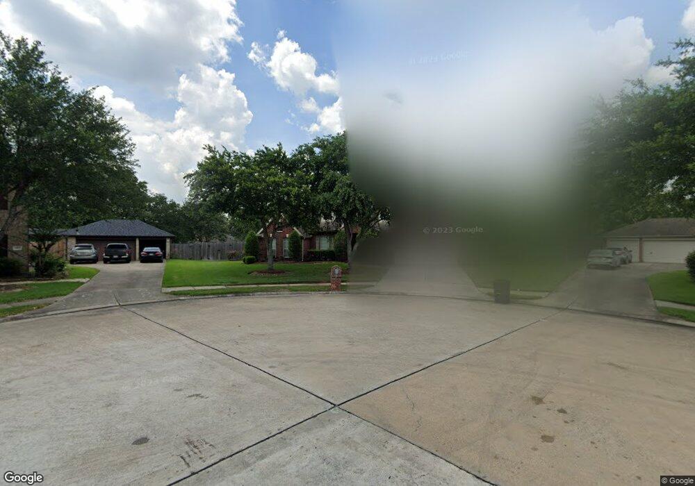 2013 Cardinal Ridge Ct, Friendswood, TX 77546 - photo 1