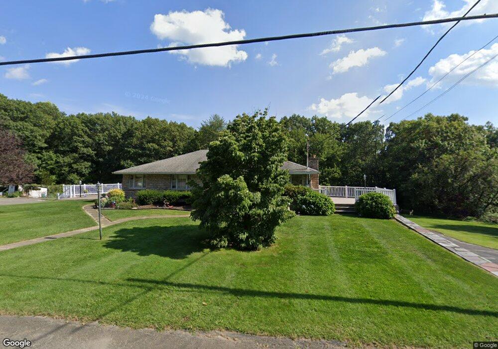 1086 Constitution Ave, Pen Argyl, PA 18072 - photo 1