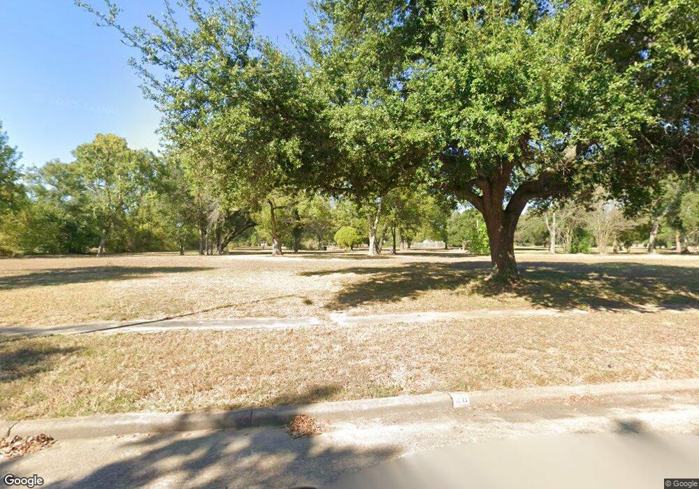 8126 Shady Grove Ln, Houston, TX 77040 - photo 1