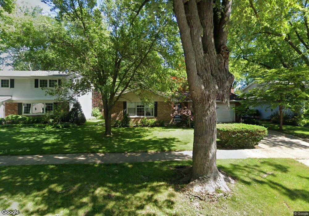 49 Bluebird Ln, Naperville, IL 60565 - photo 1