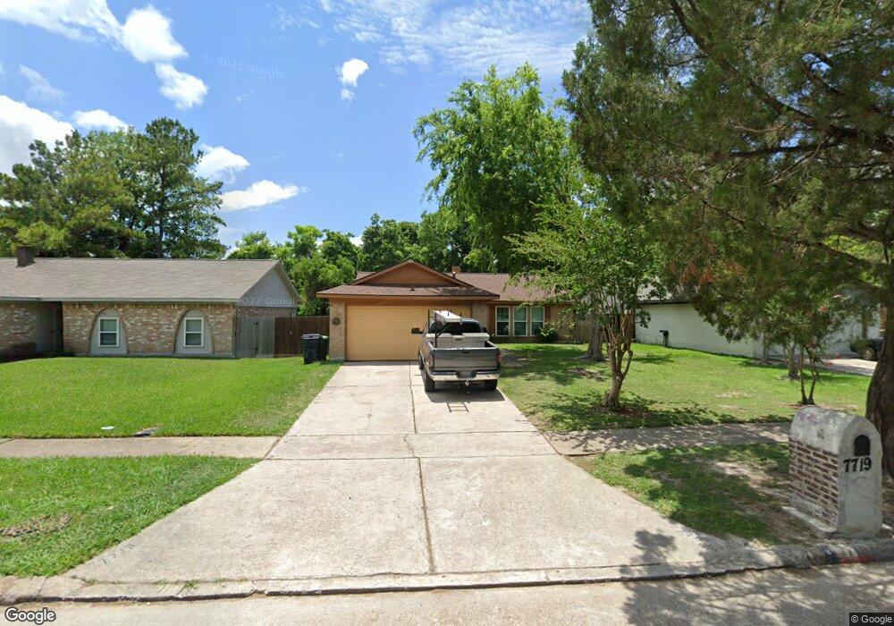 7719 Alperton Dr, Houston, TX 77088 - photo 1