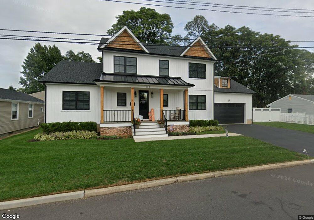 616 Hudson Ave, Port Monmouth, NJ 07758 - photo 1