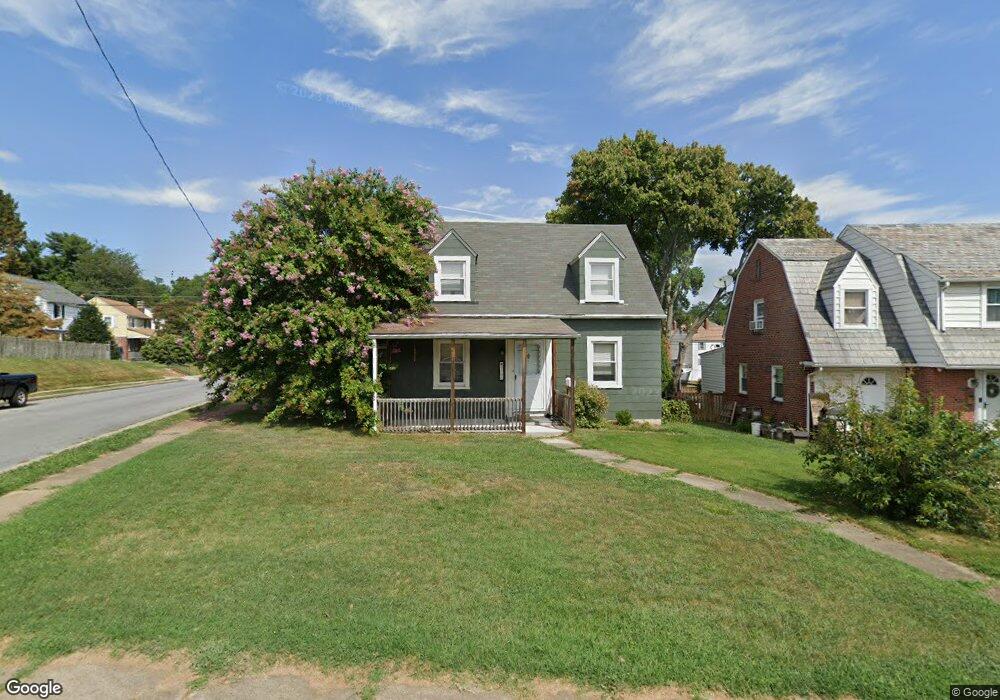 4310 Barrington Rd, Baltimore, MD 21229 - photo 1