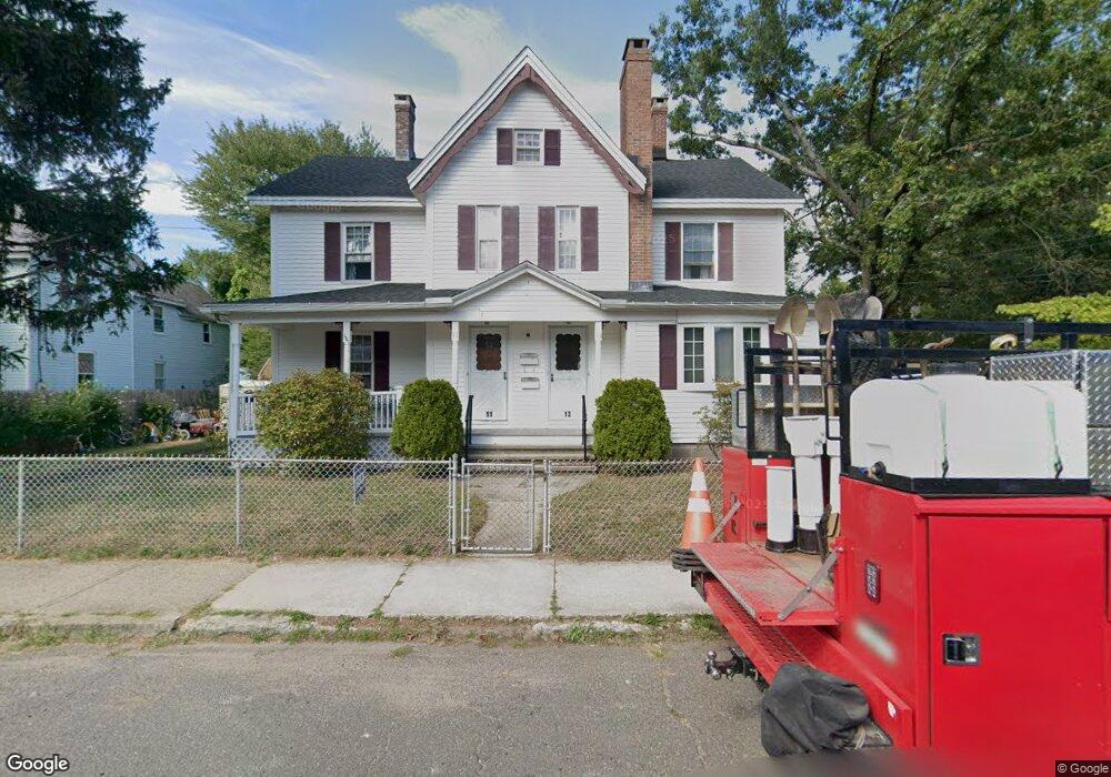 11 Briggs St unit 13, Easthampton, MA 01027 - photo 1