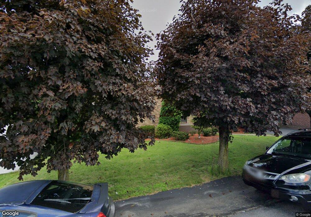 1033 N Locust St, Hazleton, PA 18202 - photo 1