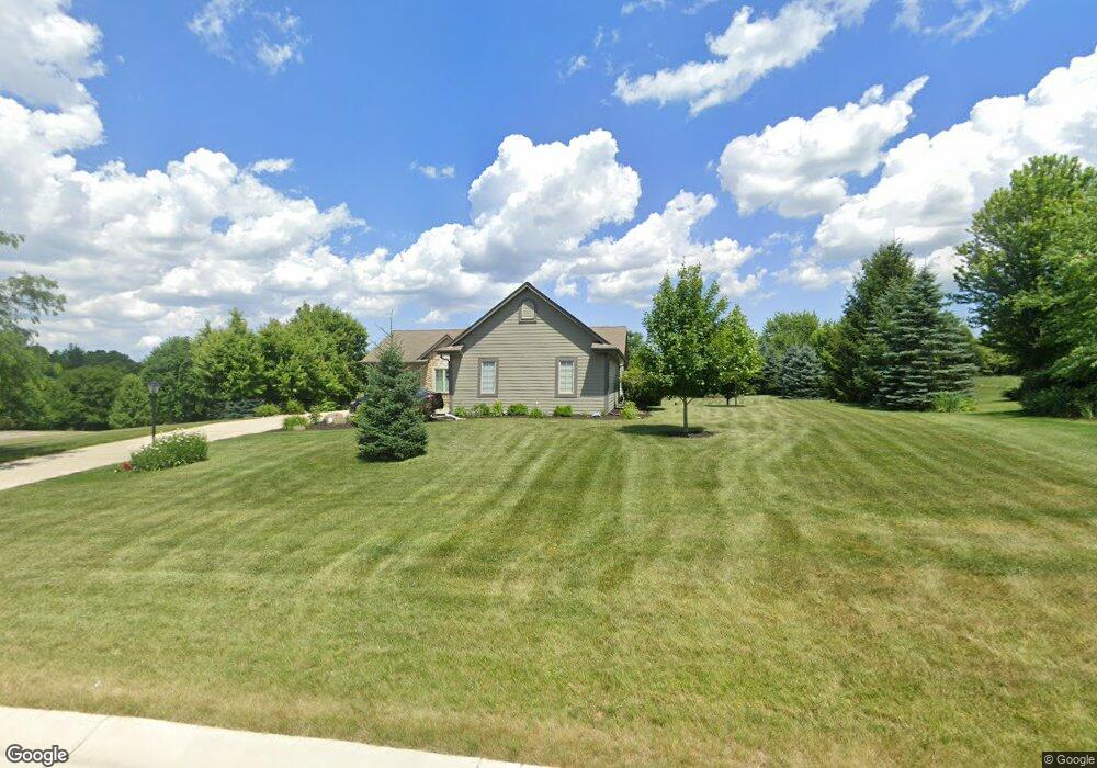 N63W27196 Maple St, Sussex, WI 53089 - photo 1