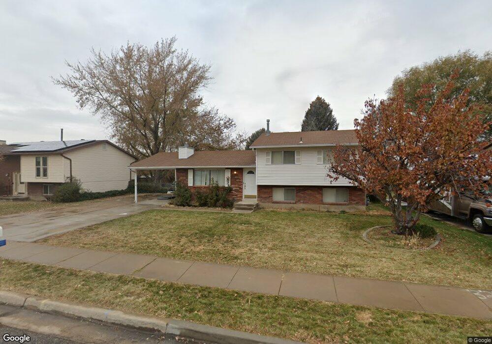 2127 N 900 W, Clearfield, UT 84015 - photo 1