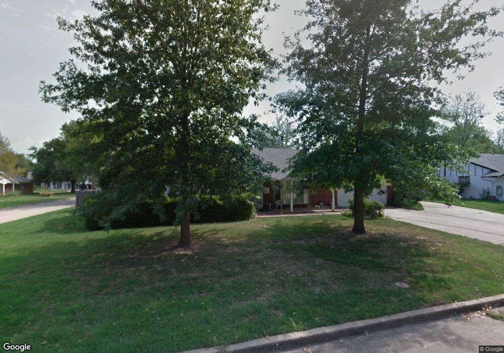 801 W Twin Oaks Dr, Broken Arrow, OK 74011 - photo 1