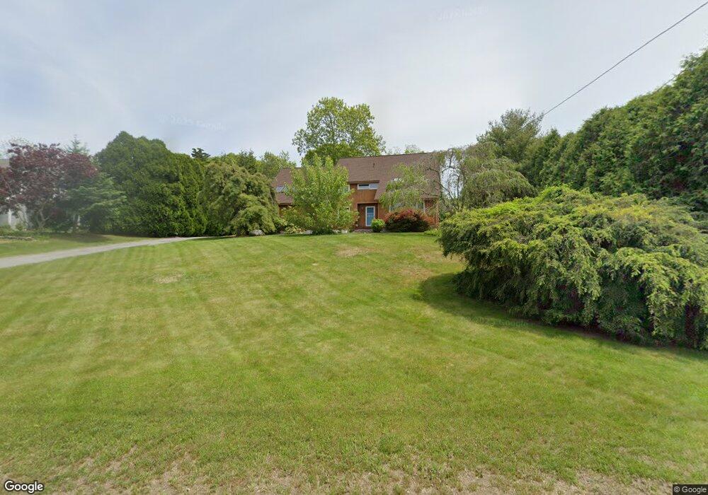 22 Windward Dr, Westerly, RI 02891 - photo 1