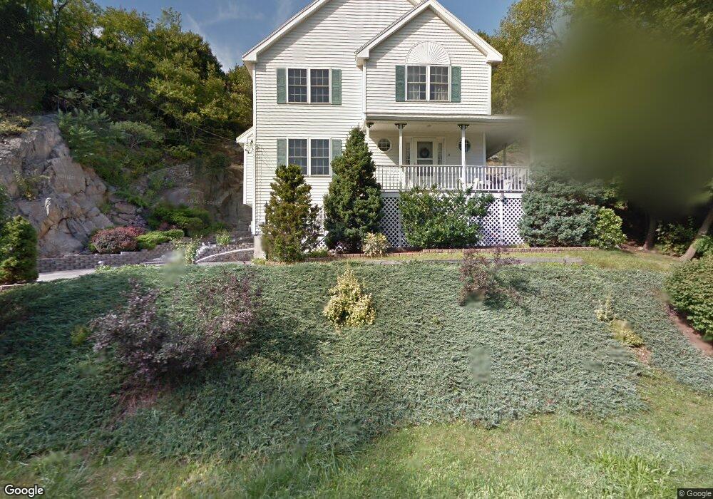 8 Station Rd, Salem, MA 01970 - photo 1