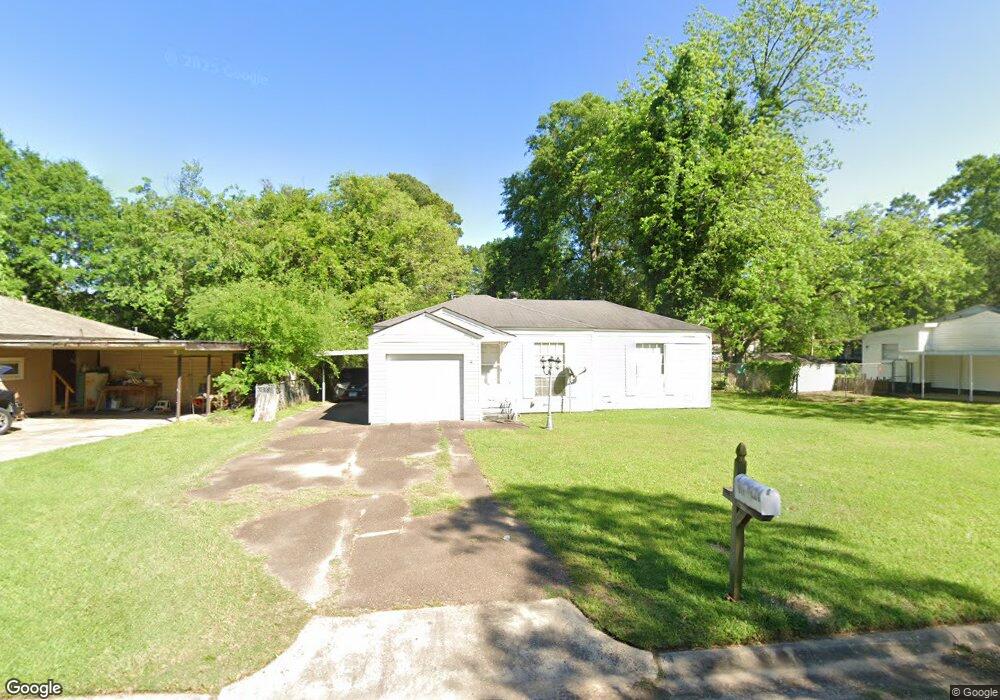 312 Victory Place, Wake Village, TX 75501 - photo 1