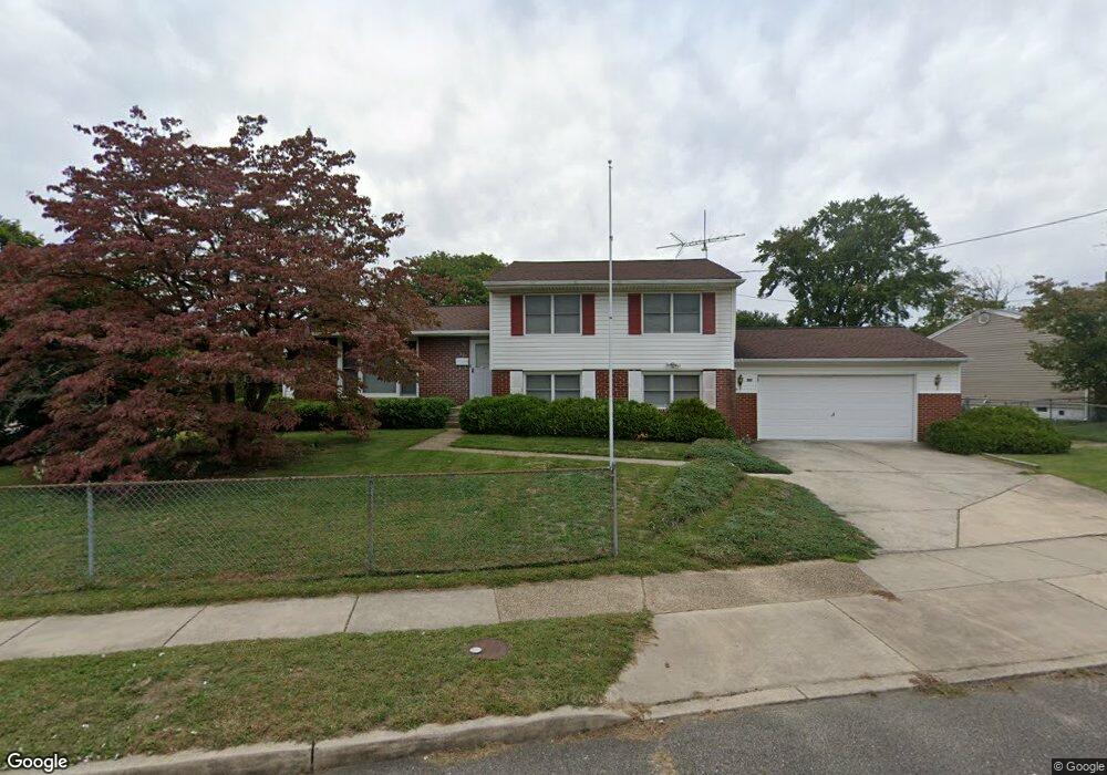 301 Cherrix Ave, Beverly, NJ 08010 - photo 1