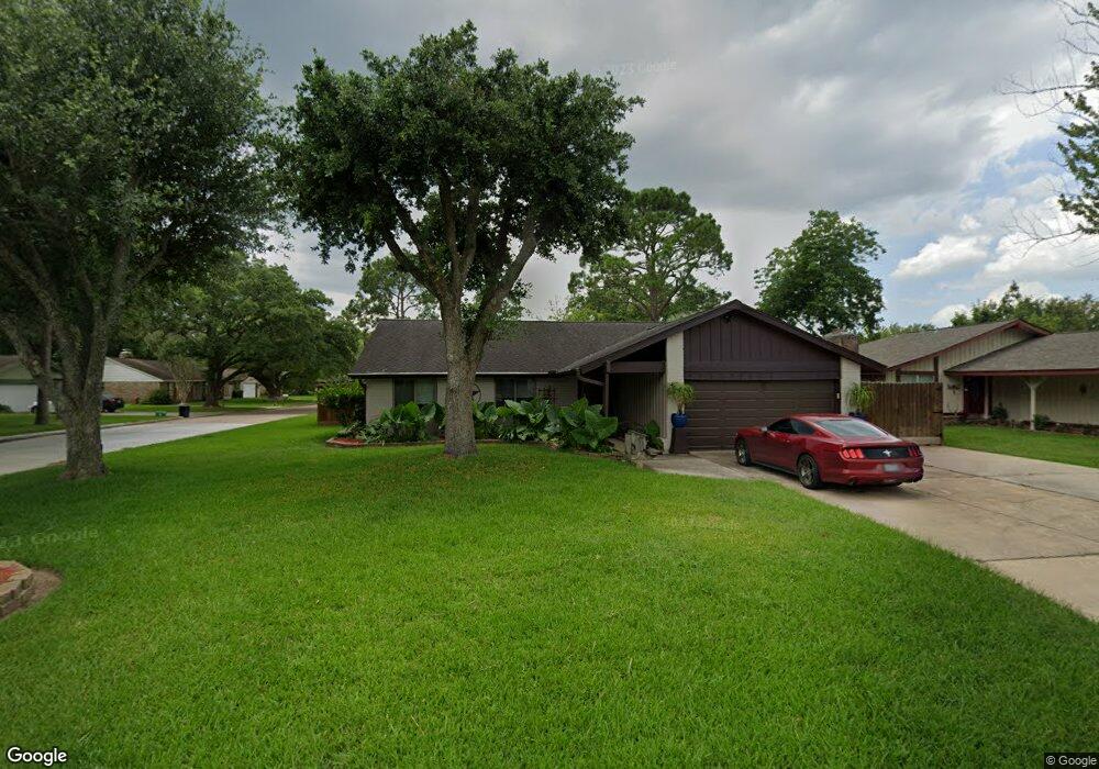 16930 Paint Rock Rd, Friendswood, TX 77546 - photo 1