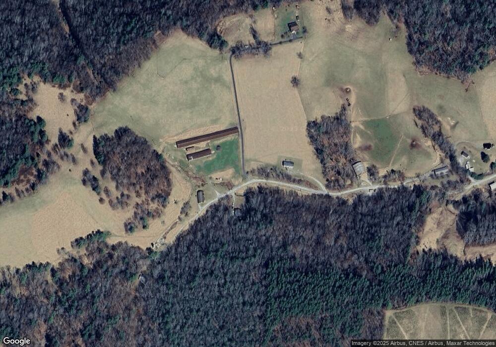 678 Wade Moretz Rd, Deep Gap, NC 28618 - photo 1