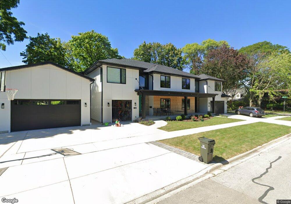 308 E 6th Ave, Naperville, IL 60563 - photo 1