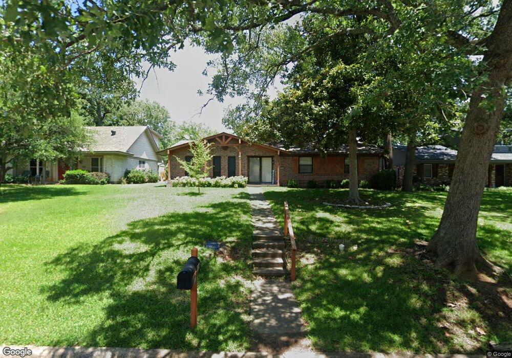 906 Glen Key St, Denison, TX 75020 - photo 1