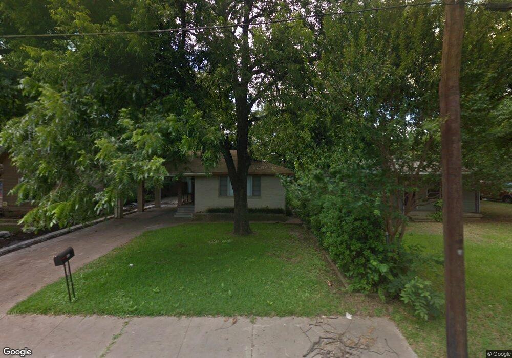 209 W Water St, Weatherford, TX 76086 - photo 1