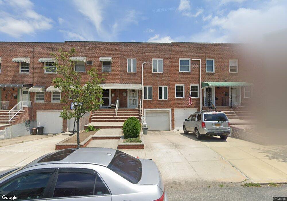 80-27 249th St, Jamaica, NY 11426 - photo 1