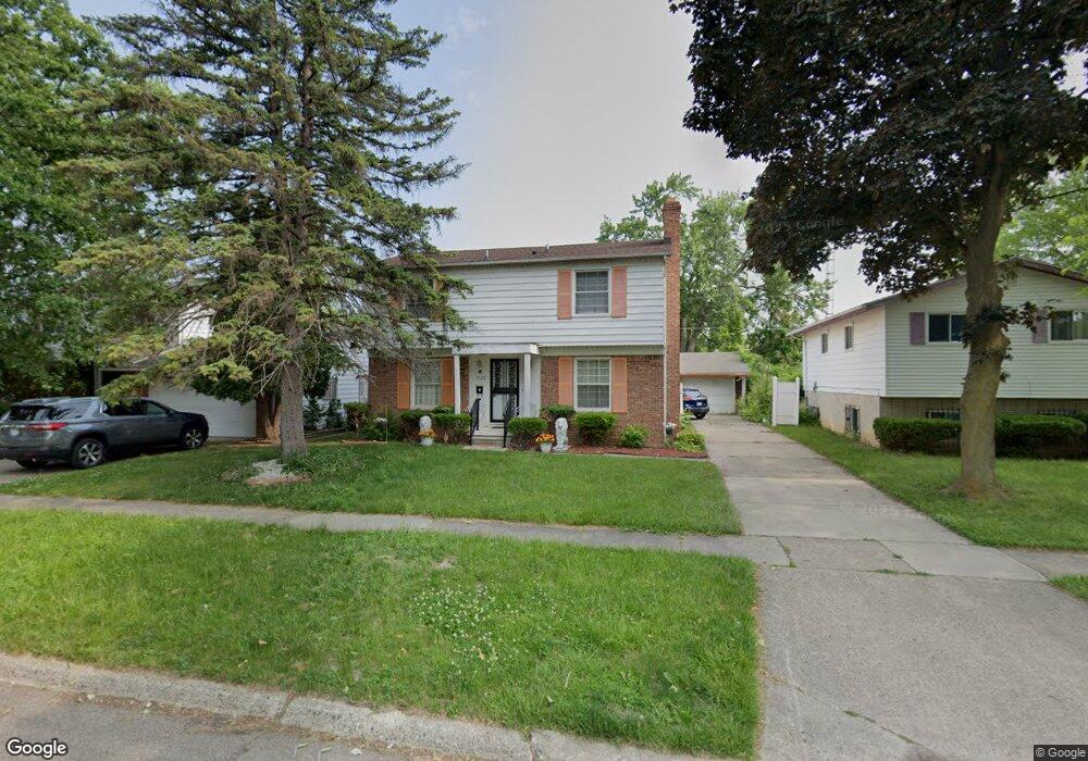 1326 Chatham Dr, Flint, MI 48505 - photo 1