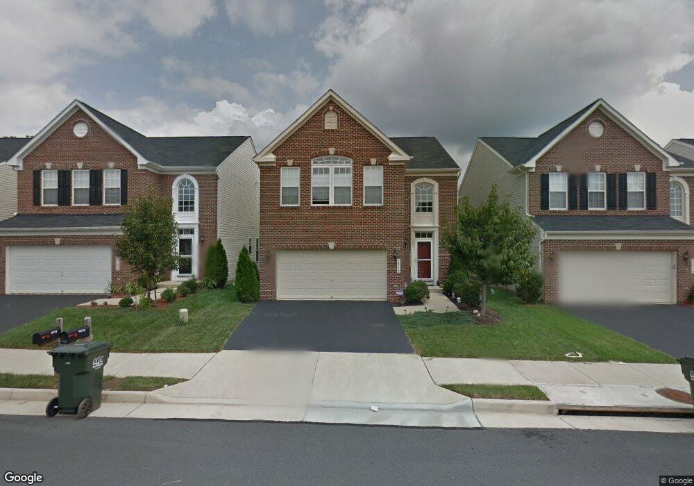 13772 Lowe St, Chantilly, VA 20151 - photo 1