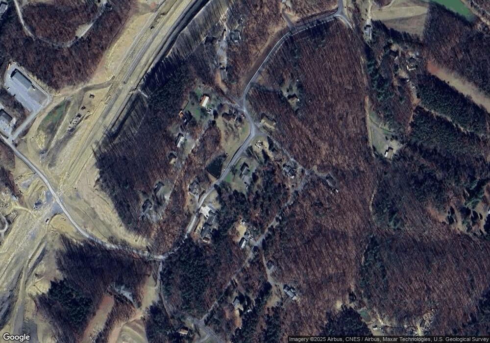 488 Sugar Hollow Rd, Berkeley Springs, WV 25411 - photo 1