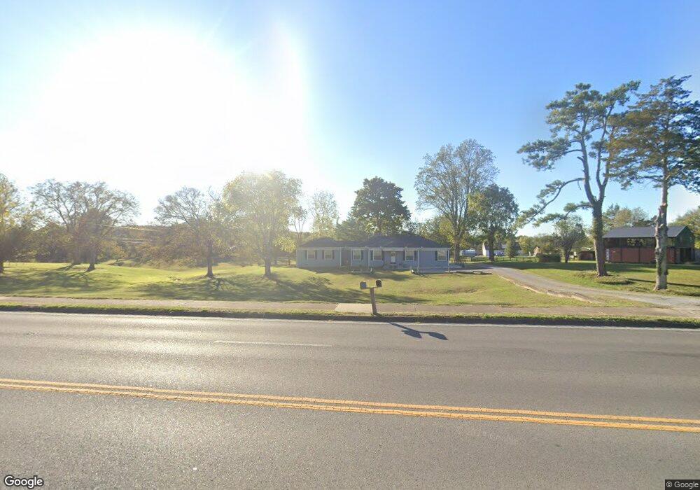 1504 S Cannon Blvd, Shelbyville, TN 37160 - photo 1