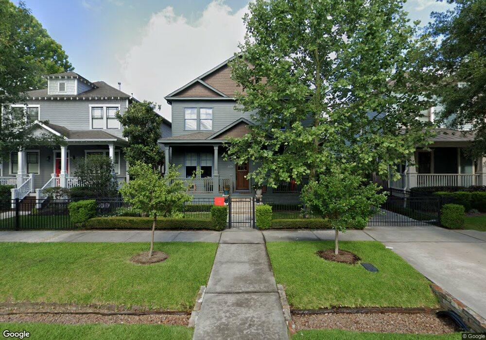 635 Oxford St, Houston, TX 77007 - photo 1