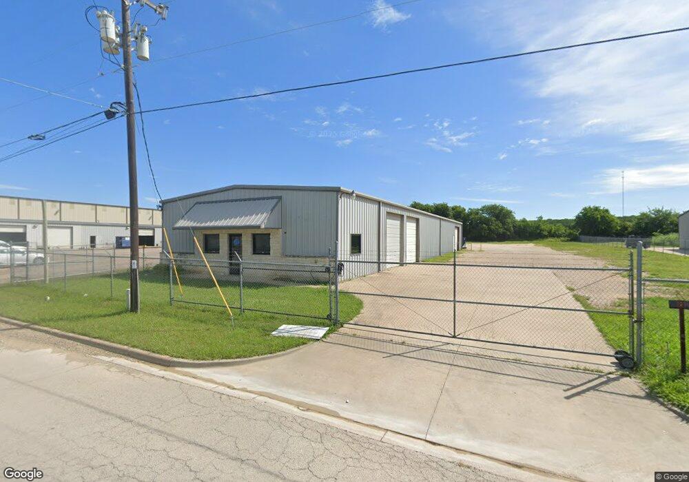 1719 Hal Ave, Cleburne, TX 76031 - photo 1