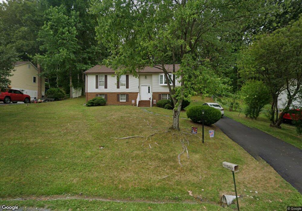 429 W Duck St, Front Royal, VA 22630 - photo 1