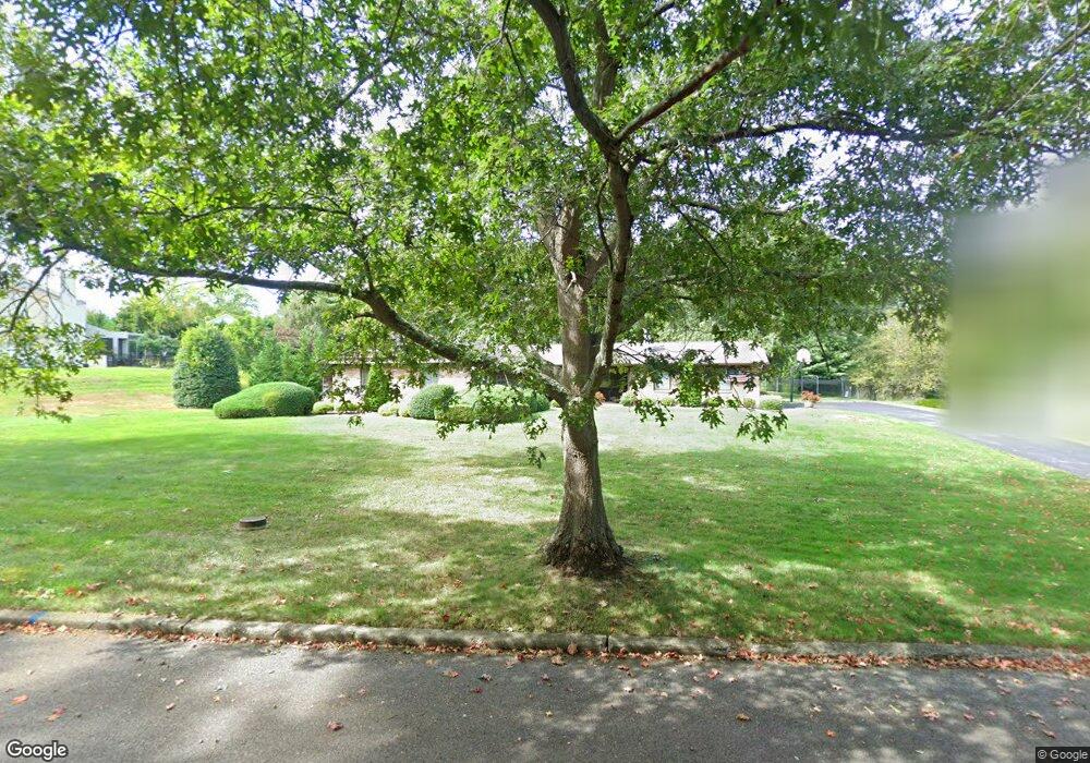 54 Rustic Gate Ln, Dix Hills, NY 11746 - photo 1