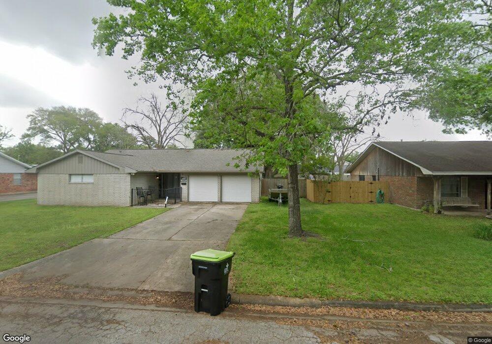 2808 Encino Ave, Bay City, TX 77414 - photo 1