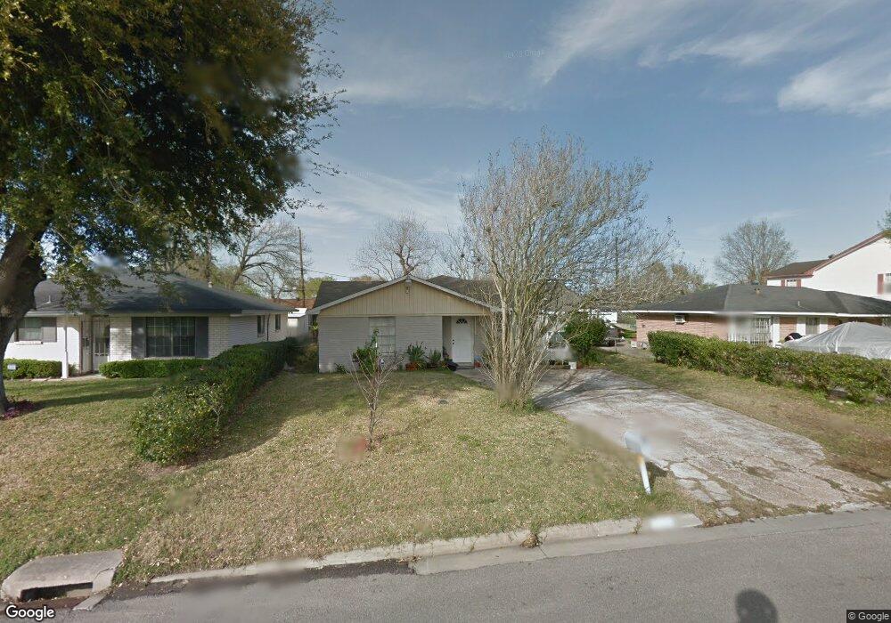 5003 Redbud St, Houston, TX 77033 - photo 1