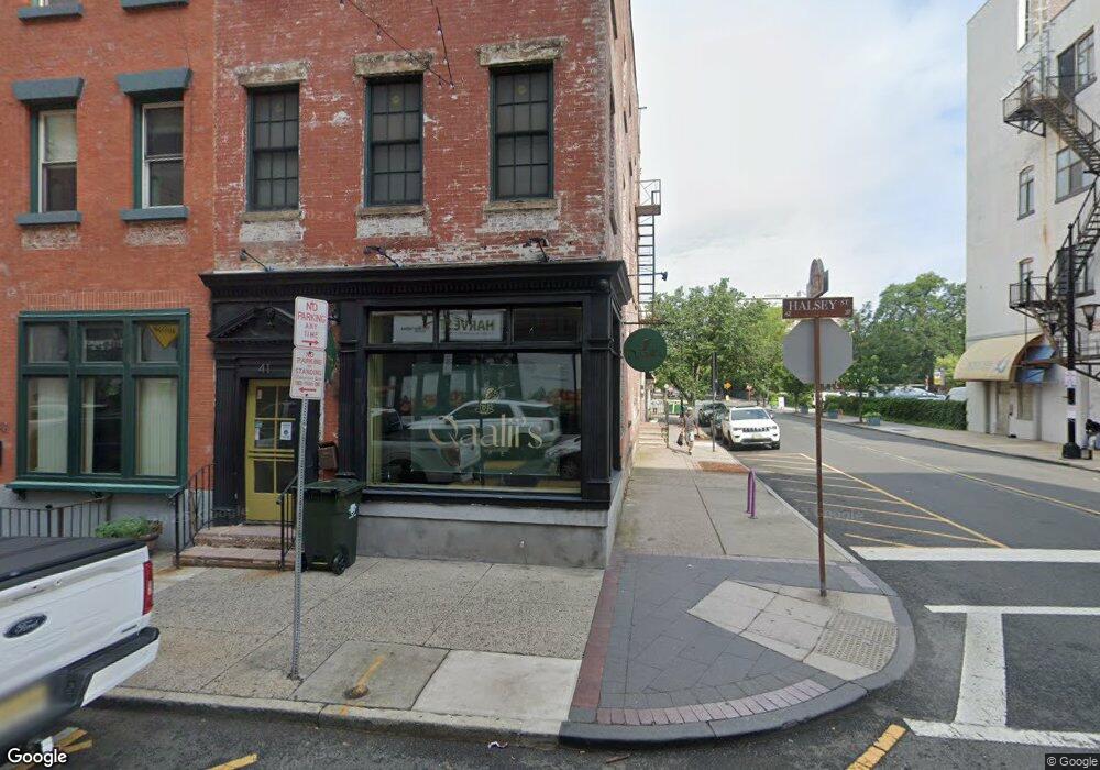 41 Halsey St unit 1, Newark, NJ 07102 - photo 1