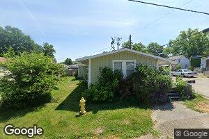 105 N Perry St, Carlock, IL 61725