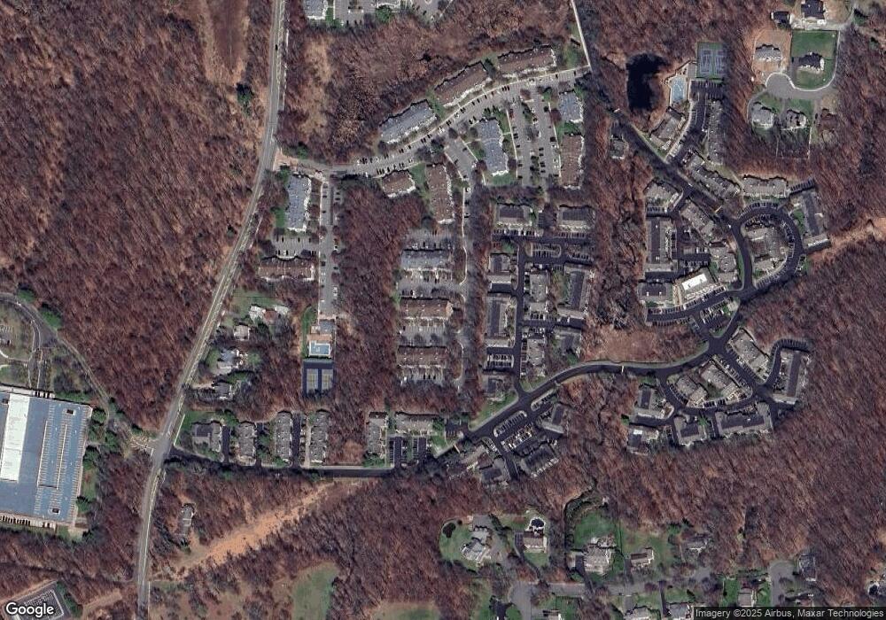 256 Larch Ln unit 4A, Mahwah, NJ 07430 - photo 1