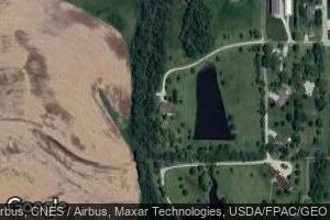 615 W Kelley St, Sigourney, IA 52591