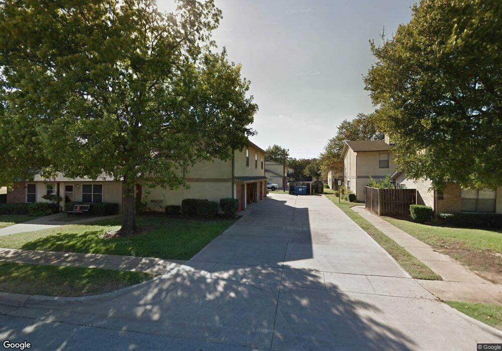 607 Timberline Dr, Hurst, TX 76053 - photo 1