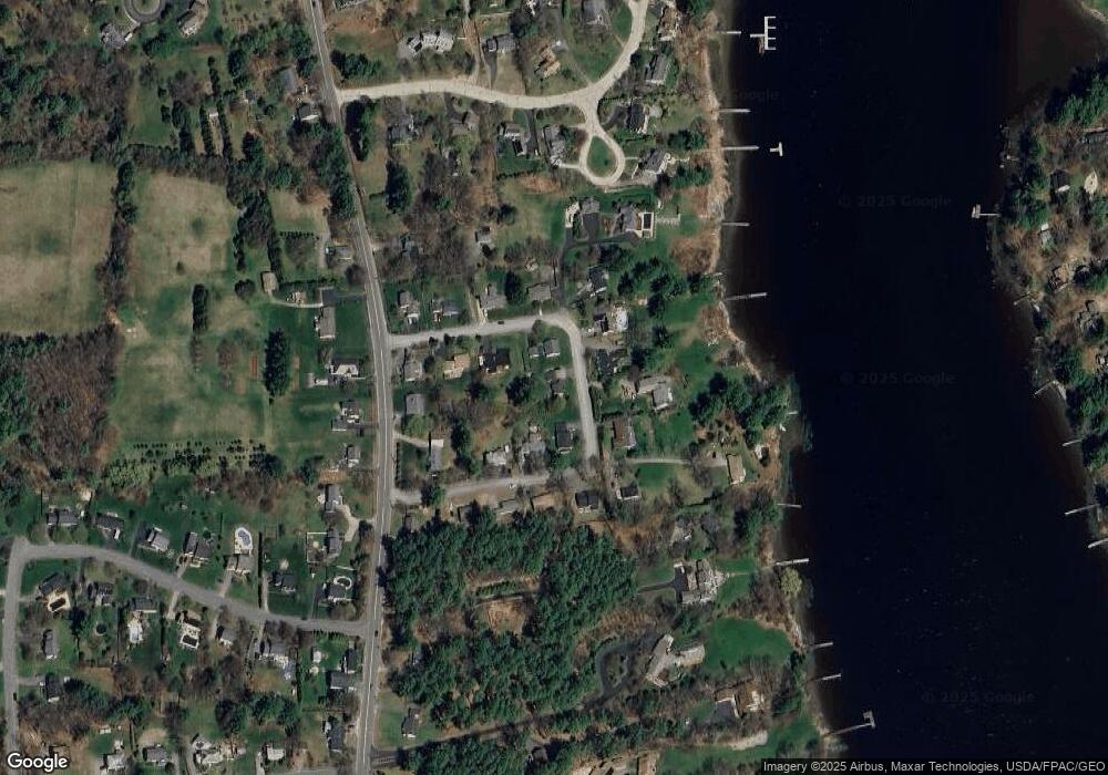 7 Roberts Rd, Dover, NH 03820 - photo 1