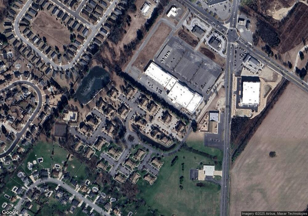 607 Briarwood Ct unit 607, Sewell, NJ 08080 - photo 1