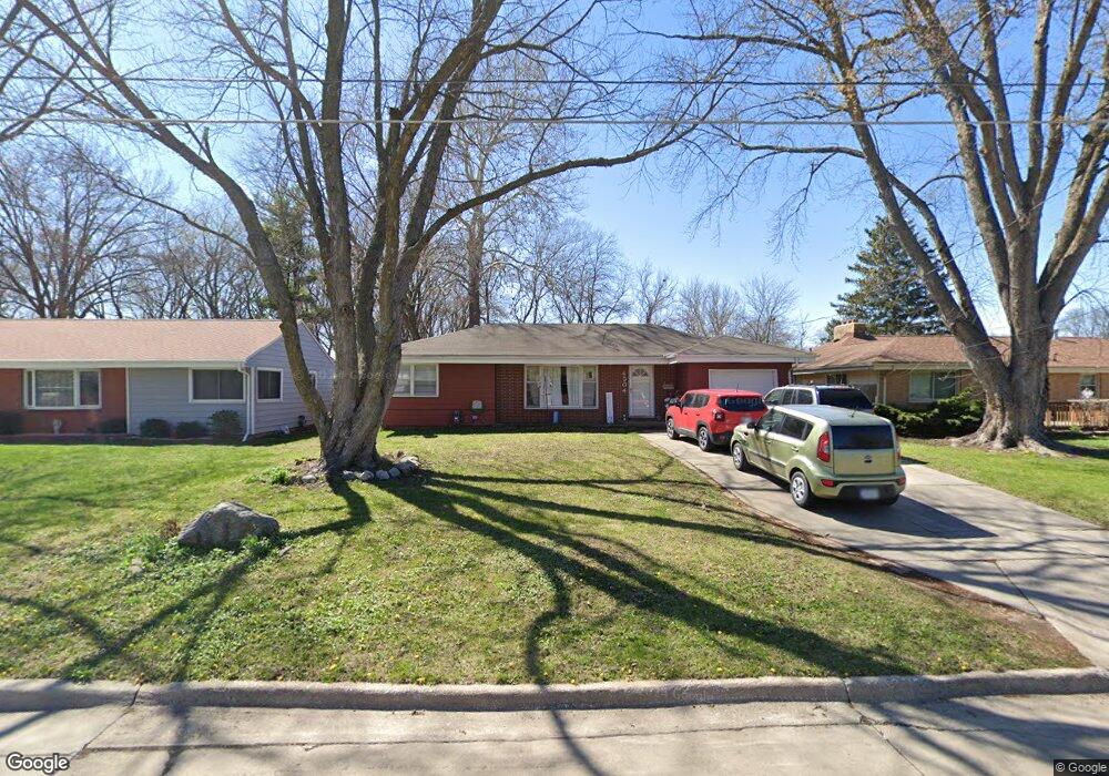 4504 Wakonda Pkwy, Des Moines, IA 50315 - photo 1