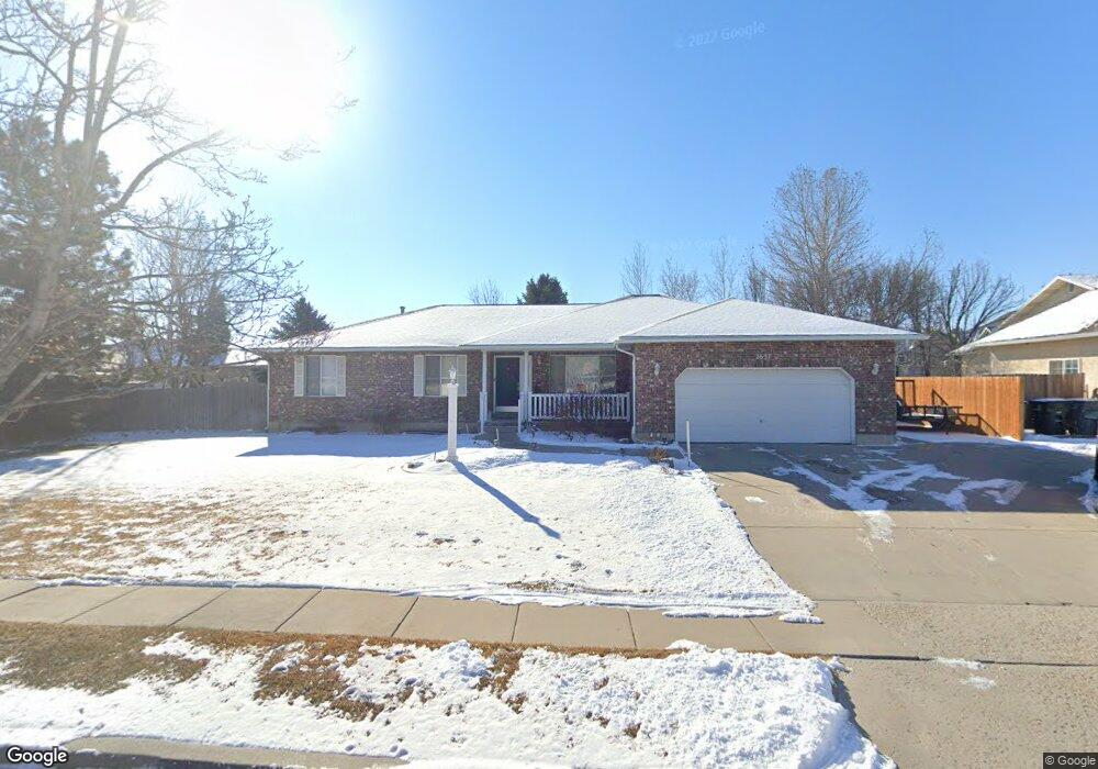 2637 Winding Way, South Jordan, UT 84095 - photo 1