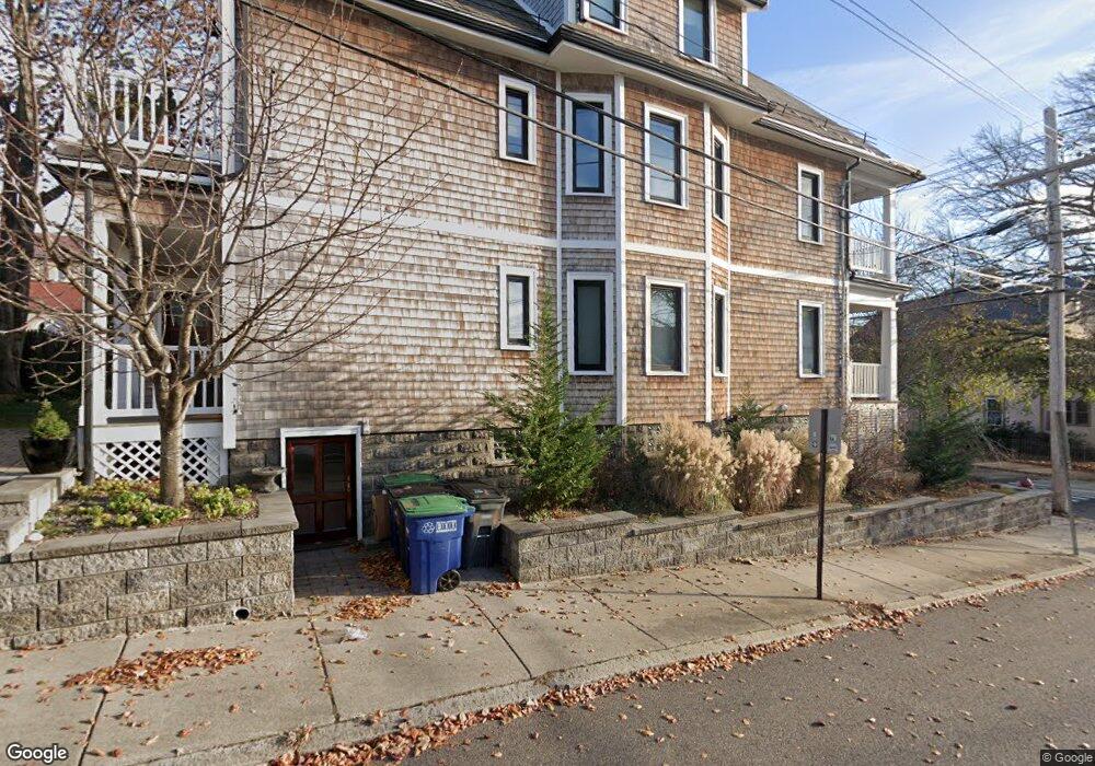 195 Summer St unit 3, Somerville, MA 02143 - photo 1