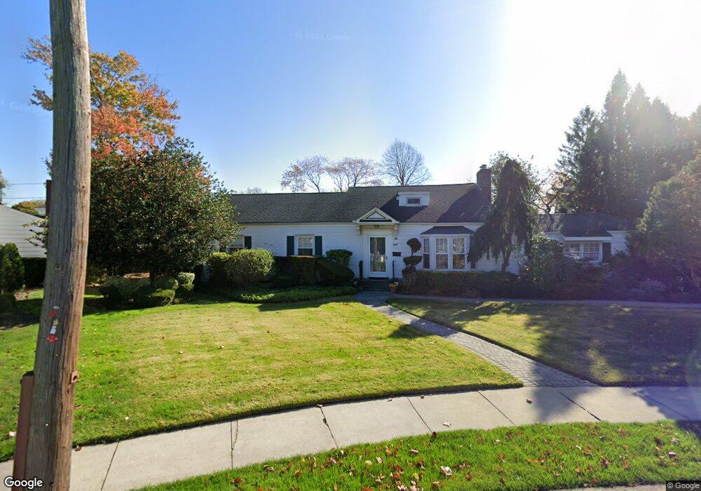 46 Kent Dr, Hewlett, NY 11557 - photo 1