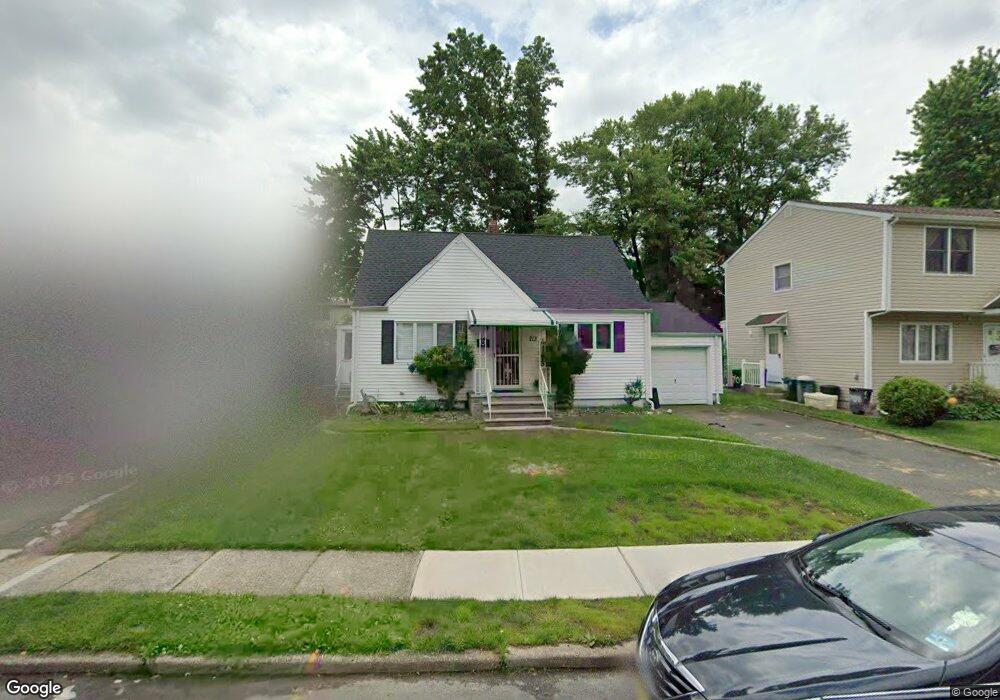 713 Pinewood Rd, Union, NJ 07083 - photo 1